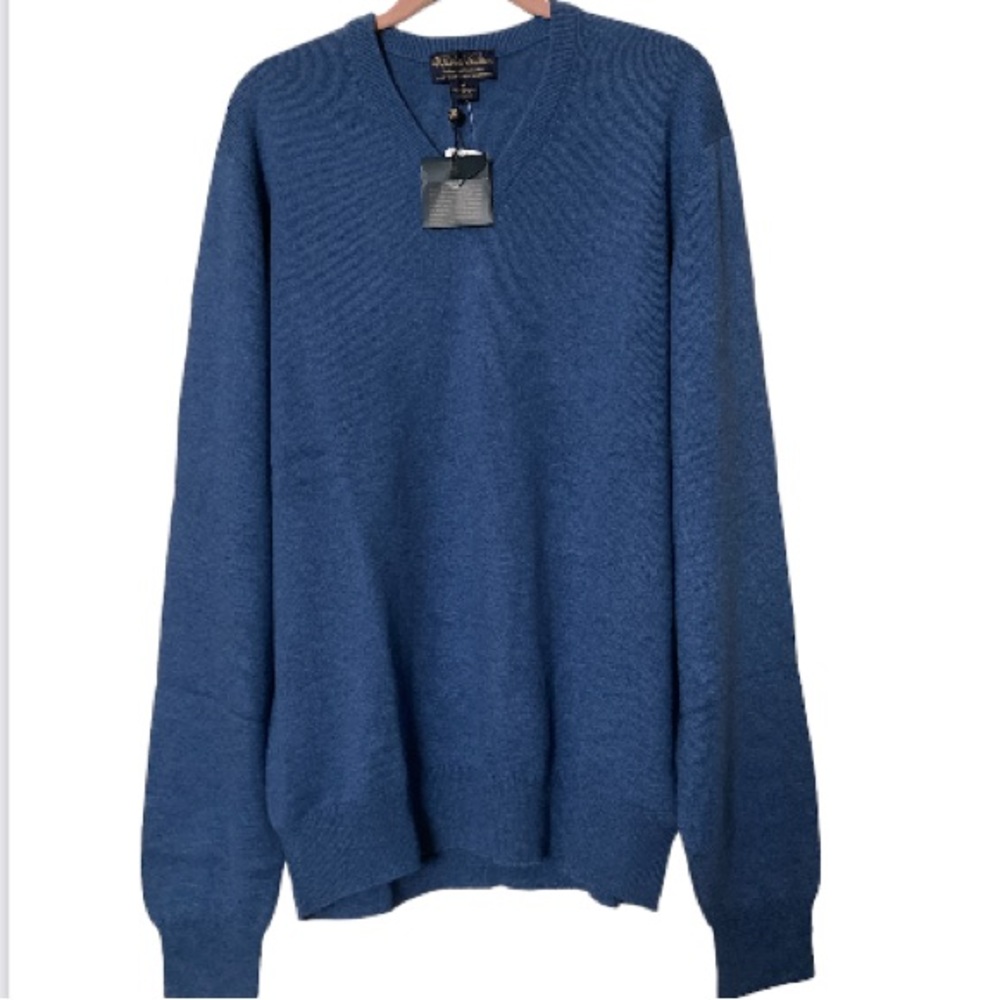 Brooks Brothers 3-Ply Scottish Cashmere V-Neck Pullover NWT